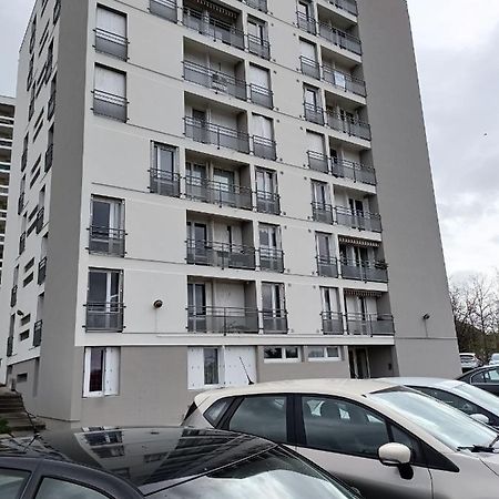 Super Appartement 6 Voyageurs Hyper Centre Montluçon Εξωτερικό φωτογραφία